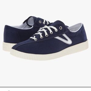 Women’s Navy Tretorn sneakers. Size 7